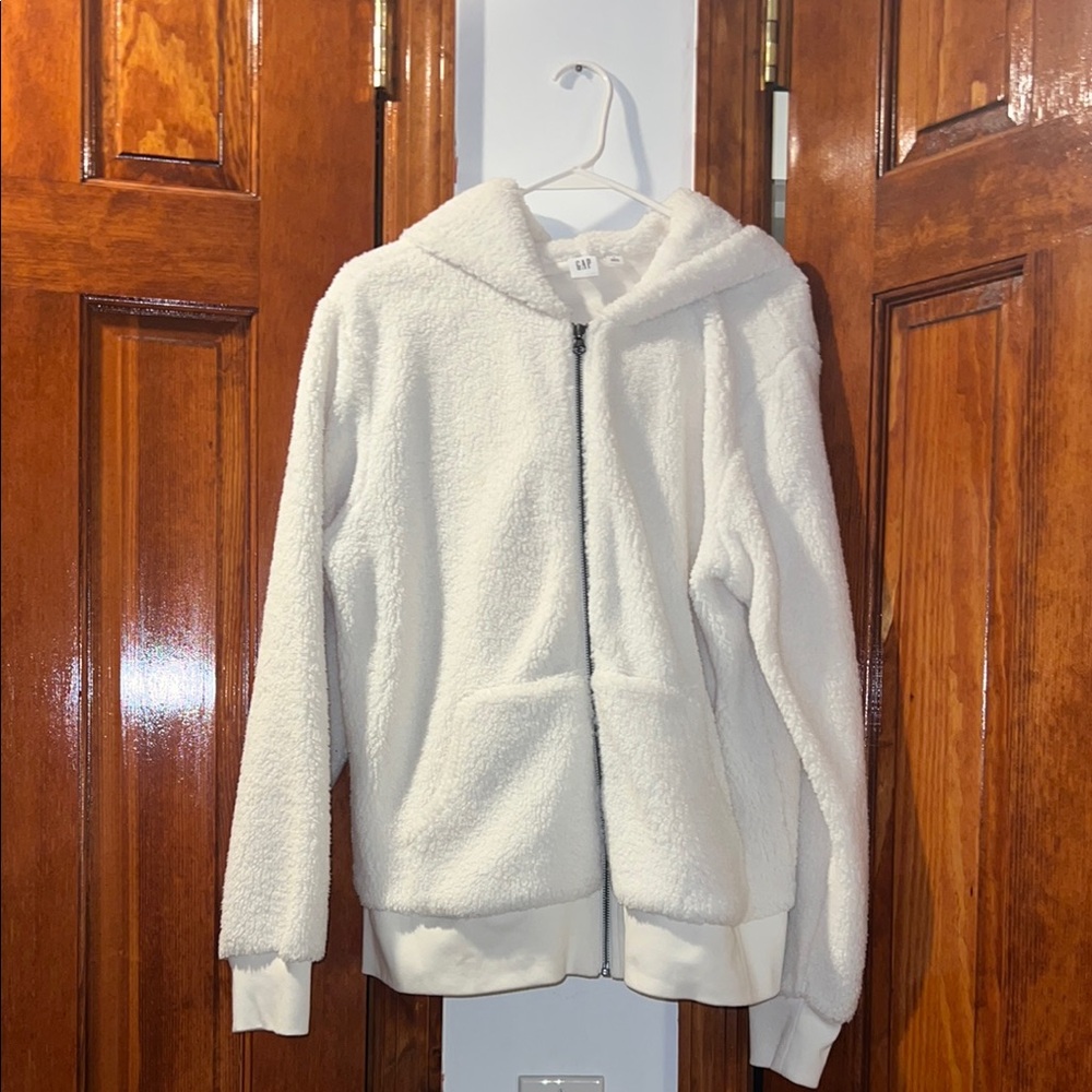 GAP Fuzzy White Hoodie